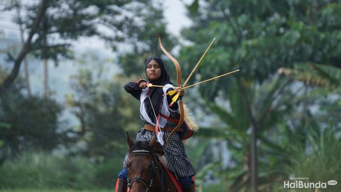 Arum Nazlus