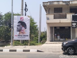 Baliho PSI Partai Jokowi Bertebaran di Labuan Bajo