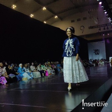 Anak Anies Baswedan hingga Amanda Rawles Jadi Model Catwalk di JMFW 2024