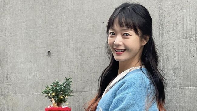 Jeon So-min diumumkan keluar dari Running Man. Syuting episode terakhirnya di variety show itu 30 Oktober.