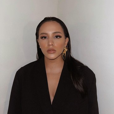 Reaksi para Rekan Artis Usai Angel Pieters Lahirkan Anak Pertama