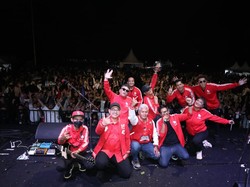 Kuburan Band-Souljah Ramaikan Pesta Rakyat Ganjar di Cianjur