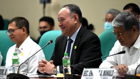 Filipina: Kapal China Sengaja Tabrak Kapal Manila di LCS