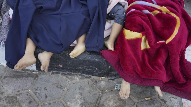 Hamas mengklaim 7.028 orang di Gaza tewas imbas serangan Israel. Mereka rilis detail hampir 7.000 korban setelah datanya diragukan AS.