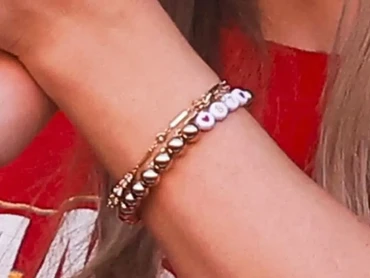 Healing Kreatif Bikin Gelang Estetik dari Limbah Sampah