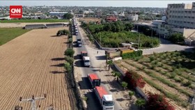 VIDEO: Puluhan Truk Bantuan Kemanusiaan Masuk Gaza Melalui Mesir