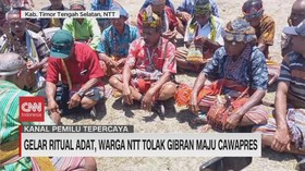 VIDEO: Gelar Ritual Adat, Warga NTT Tolak Gibran Maju Cawapres
