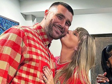 Taylor Swift Tinggal Bareng Travis Kelce Selama Rehat Tur