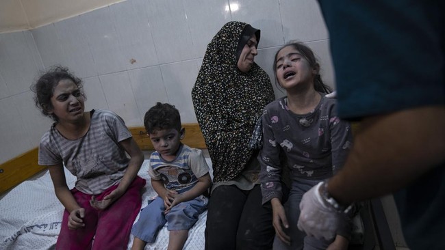 Kondisi rumah sakit di Gaza kian memprihatinkan akibat obat-obatan dan peralatan medis yang semakin kritis.