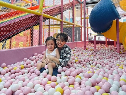 Haru, Zio Anak Joanna Alexandra Panggil 'Mama' untuk Pertama Kalinya