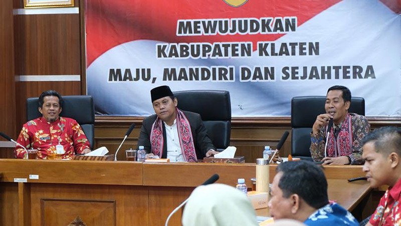 PPID Kab. Klaten menargetkan dapat predikat yang lebih tinggi dalam ajang Keterbukaan Informasi Publik (KIP) Award Tingkat Provinsi Jawa Tengah 2023.