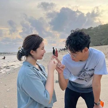 Isu Dekat dengan Eca Aura, 7 Potret Mesra Alam Ganjar Bareng Angghita Sang Kekasih