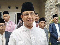 Anies Bersyukur 3 Pasangan Capres-Cawapres 2024 Lolos Tes Kesehatan