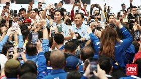 Menteri-menteri Jokowi Ikut Antar Prabowo-Gibran Daftar ke KPU