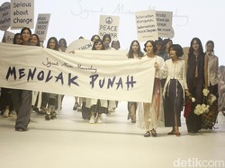 Suguhan Kisah Kain di JFW 2024, Merayakan Tradisi dan Aksi Bela Alam