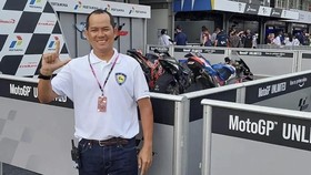 Ahmad Jayadi: Cerita Raja Sentul dan Cerita Lawan 'Si Nyentrik' Rossi