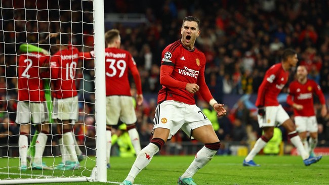 Manchester United membutuhkan hasil bagus saat melakoni laga tandang ke markas Galatasaray untuk membuka peluang lolos ke fase gugur Liga Champions.