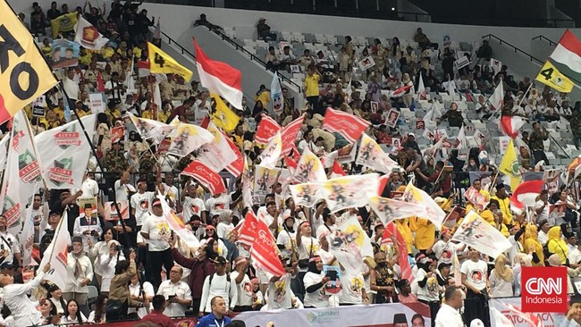 Prabowo Subianto-Gibran Rakabuming tiba di Indonesia Arena, Kompleks Gelora Bung Karno (GBK), Rabu (25/10) pagi ini.