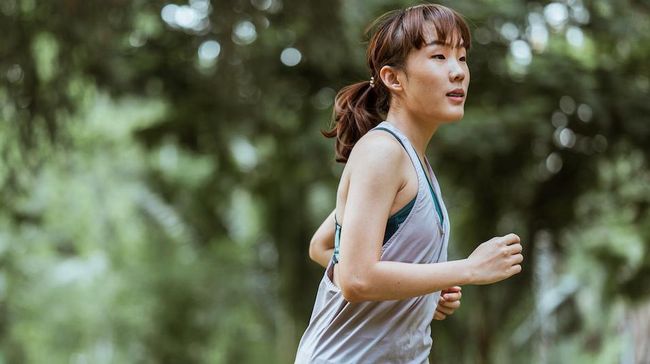 空腹時に運動しても安全ですか? 専門家の解説です
