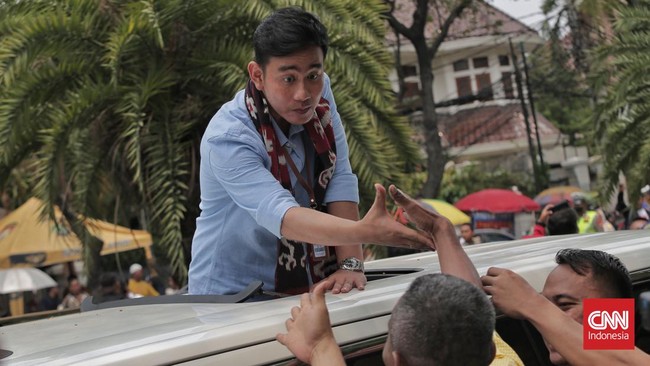 Bakal cawapres dari Koalisi Indonesia Maju (KIM) Gibran Rakabuming Raka mengaku sudah bertemu Ketua DPP PDIP Puan Maharani saat ditanya status kader PDIP.