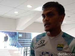 Tanda Tanya Nasib Rachmat Irianto di Persib