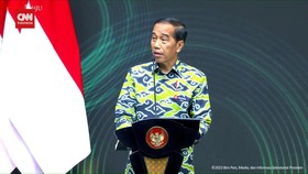 VIDEO: Rupiah Nyaris Sentuh Rp 16.000 Per Dolar AS, Jokowi: Masih Aman