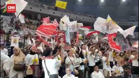 VIDEO: Massa Prabowo-Gibran Mulai Padati GBK Arena