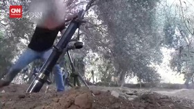 VIDEO: Momen Pasukan Hamas Serang Israel Gunakan Mortir