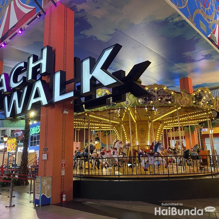 <p>Bagi Bunda dan keluarga yang bingung mencari ide untuk liburan, Trans Studio Cibubur bisa jadi salah satu pilihan.<em> Themepark indoor</em> terbesar di Jakarta ini terdapat puluhan wahana seru dan memicu adrenalin yang dapat dinikmati seluruh anggota keluarga. (Foto: HaiBunda/Firli)</p>