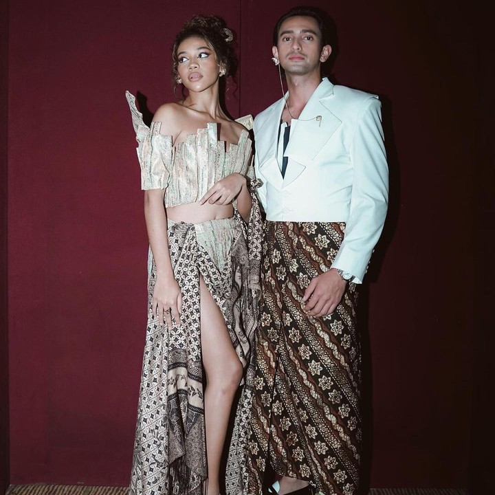 <p>Namanya semakin terkenal setelah bergabung dalam serial <em>Imperfect the </em>juga <em>Wedding Agreement</em>. Kita doakan, semoga kariernya di dunia hiburan terus melambung ya, Bunda. (Foto: Instagram @zsazsautari)</p>