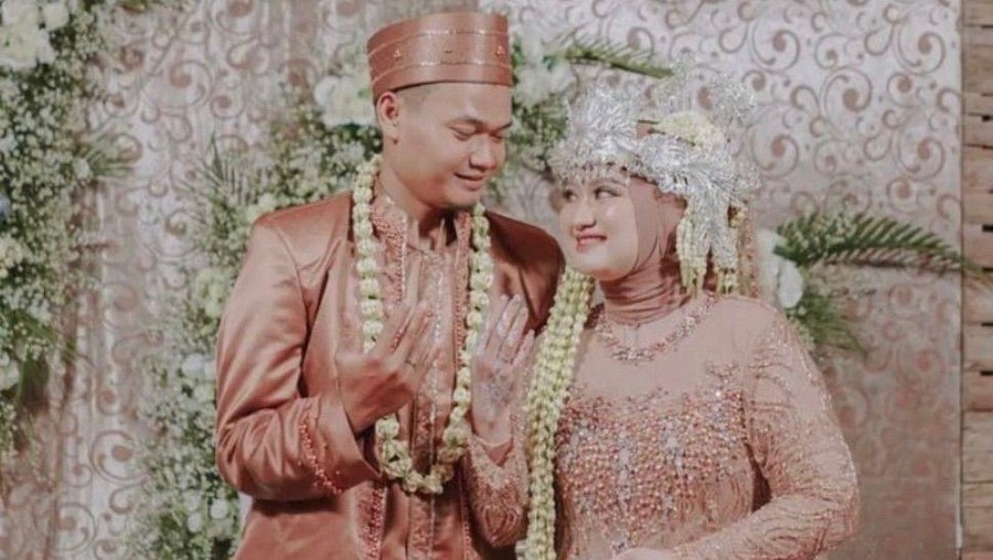 Foto Pernikahan Sherin