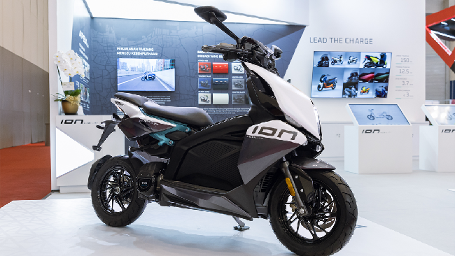 Ion Mobility dan TVS berkolaborasi untuk menggarap skuter murni listrik dinamai Project Dynamo.