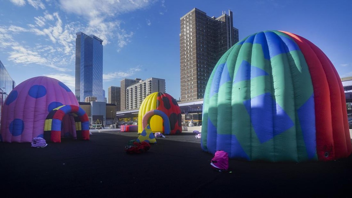 FOTO: Kembali Seperti Bocah di Museum Balon New York