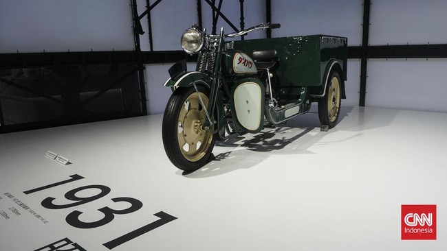 Lintas zaman mobil Daihatsu bisa disaksikan di pameran otomotif Japan Mobility Show (JMS) 2023 yang kini sedang berlangsung di Tokyo Big Sight, Jepang.