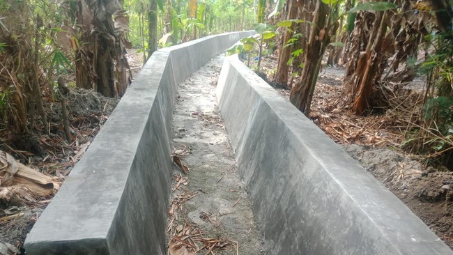 Rehabilitasi atau pemeliharaan jaringan irigasi itu bertujuan menampung air bagi warga Kelurahan Jabungan, sekaligus membantu petani menghadapi kekeringan.