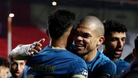 Pepe Ukir Rekor Jadi Pemain Tertua di Liga Champions