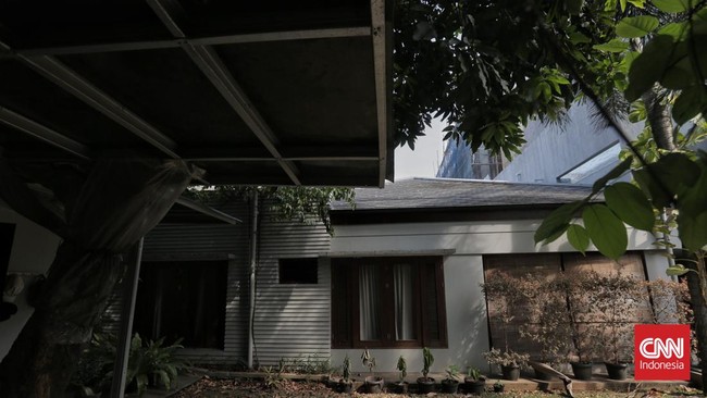 Berikut sejumlah fakta dari rumah-rumah Ketua KPk Firli Bahuri yang telah digeledah penyidik Polda di Kertanegara, Jaksel, dan Grand Galaxy,  Bekasi.