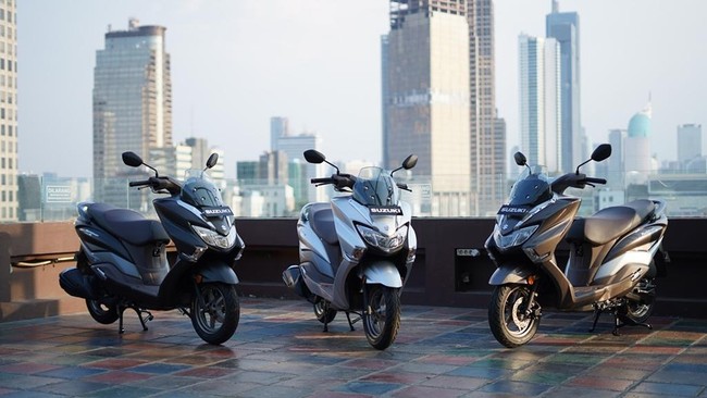 Skuter matik ini dibanderol Rp 24,7 juta untuk bersaing dengan Honda Vario 125 mesin 124,8 cc PGM-FI.