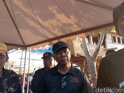 Bupati Bulukumba Curhat Kayu Pembuatan Pinisi Kurang, Singgung Nasib Perajin