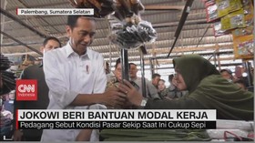 VIDEO: Jokowi Beri Bantuan Modal Kerja