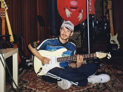 Lirik Lagu Never Enough - Rex Orange County