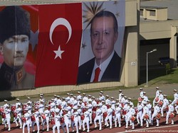Warisan Ataturk Bayangi Peringatan 100 Tahun Republik Turki
