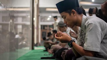 img-title Bacaan Doa Awal Tahun 2024