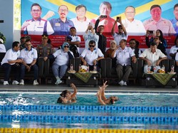 Bupati Garut Buka Lomba Renang Tingkat Provinsi di Akuatik Talaga Bodas