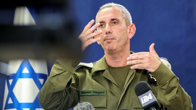 Anggota senior militer Israel di Unit Juru Bicara ramai-ramai mengundurkan diri saat perundingan gencatan senjata dengan Hamas Palestina sedikit lagi tercapai.