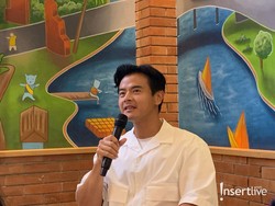 Suka Fotografi, Dion Wiyoko Ketagihan Kunjungi Alam Flores