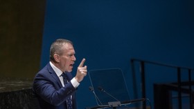 Dubes Israel Sobek Piagam PBB saat Pidato usai Voting Status Palestina