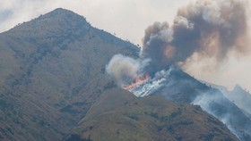 Karhutla di Lereng Gunung Merbabu Meluas hingga Kawasan Puncak