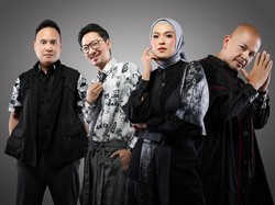 Kembalinya Sang Vokalis Écoutez Delia Septianti