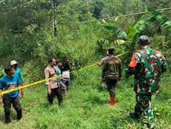 Polisi Duga Tulang Tangan Kerangka Manusia di Jasinga Dibawa Biawak